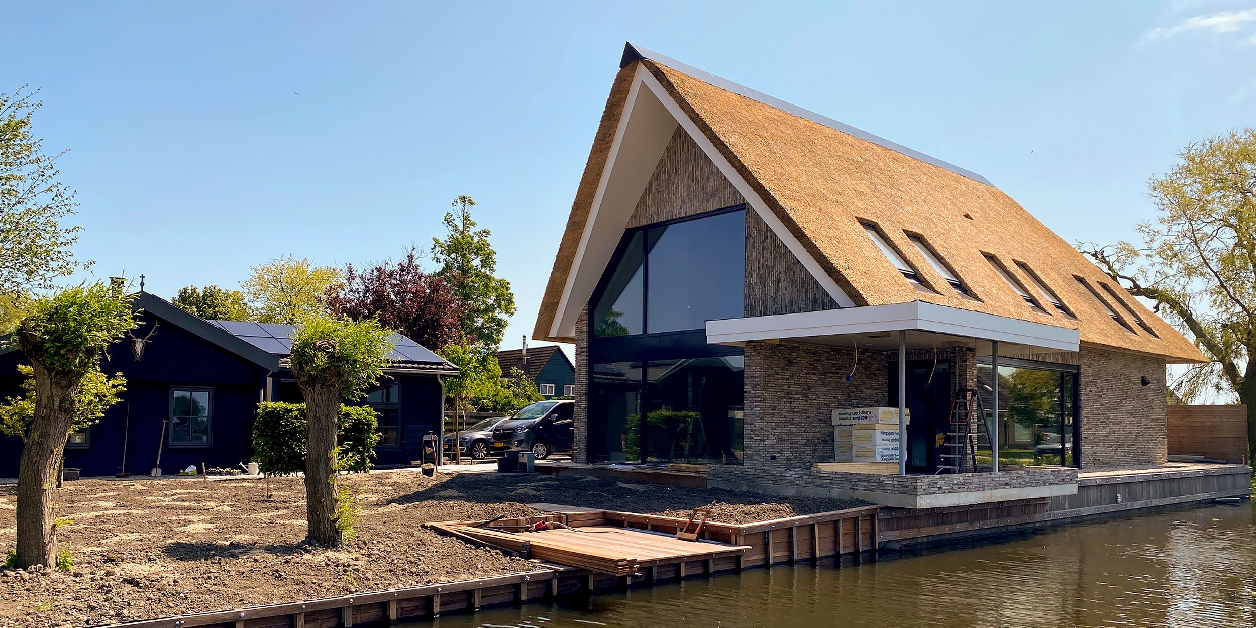 Bouw85 specialist in prefab houtconstructies